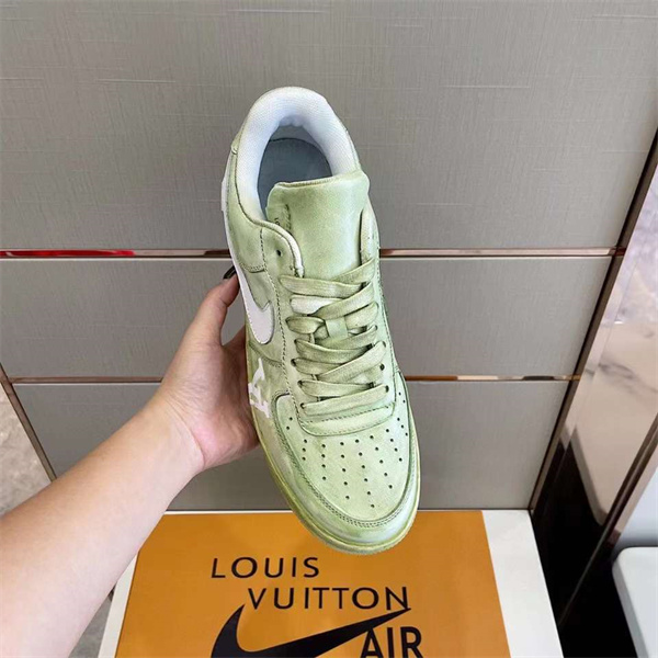 LV x Nike Sneaker