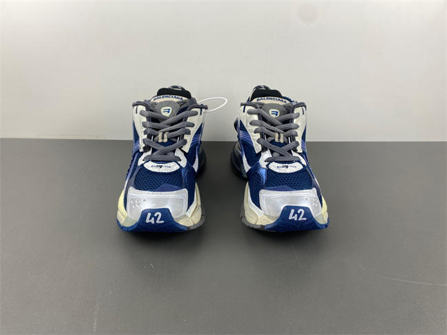 7.5Ba*len*cia*ga 772774-wrung 2410