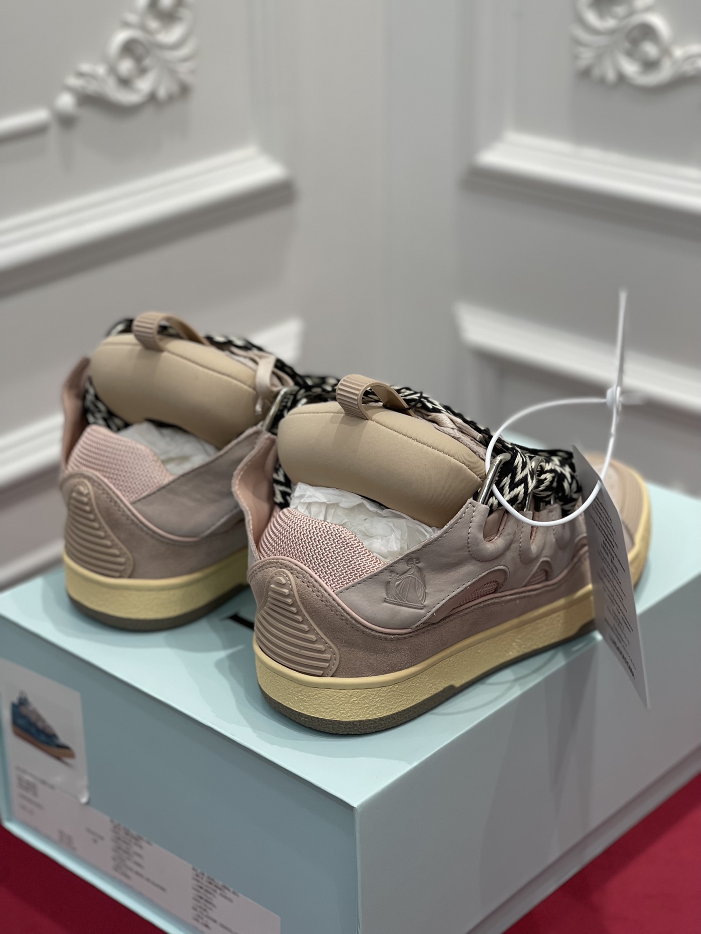 Lanvon Leather CurbPink FMSKRK11DRA2A2051