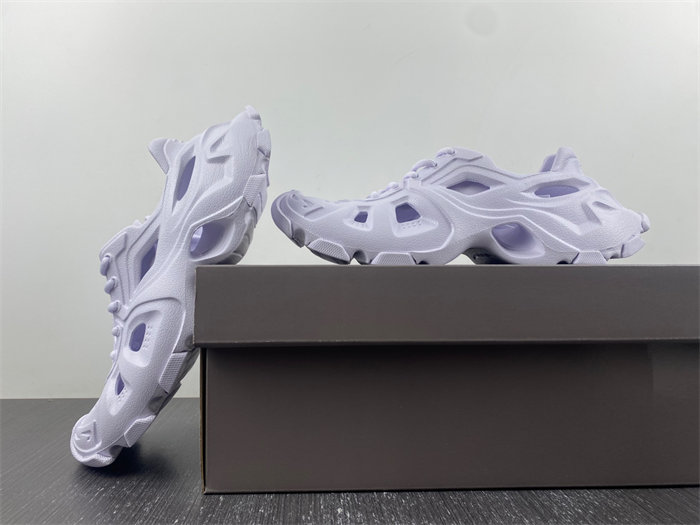 Ba*len*cia*ga mold closed rubber sandalsyellow