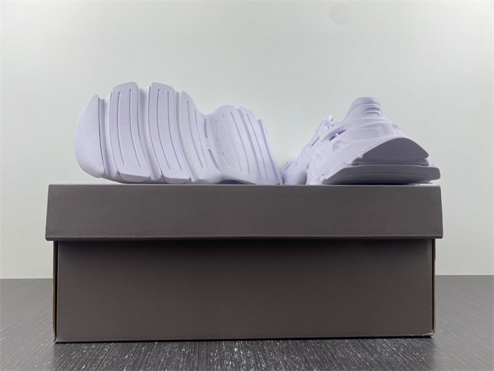 Ba*len*cia*ga mold closed rubber sandalsyellow