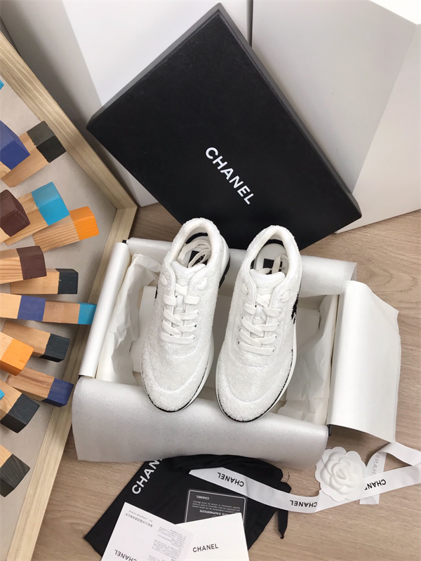 Chanal Sneakers