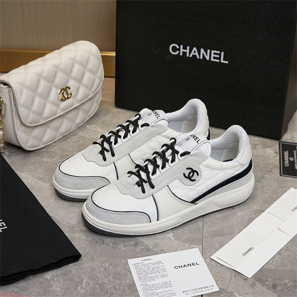 Chanal Sneakers