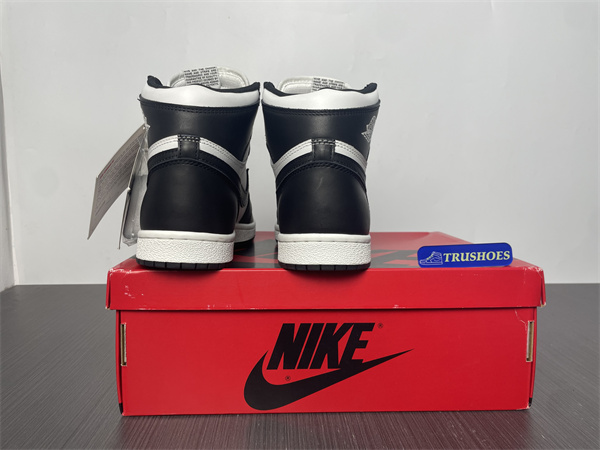 Jordan 1 Retro High 85 Black White BQ4422-001