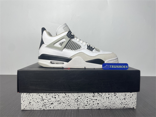Jordan 4 Retro Military Black DH6927-111