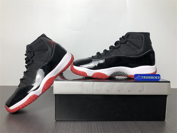 Jordan 11 Retro Playoffs Bred 378038-061.