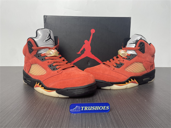 Air Jordan 5 WMNS DUNK ON MARTS DD9336-800