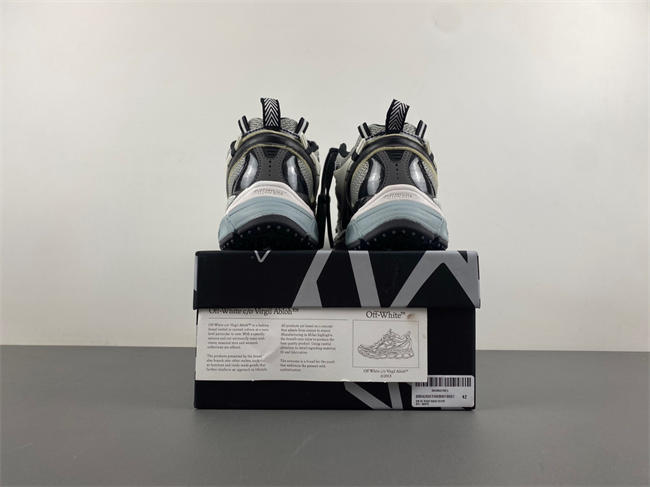 Off-White Be Right Back