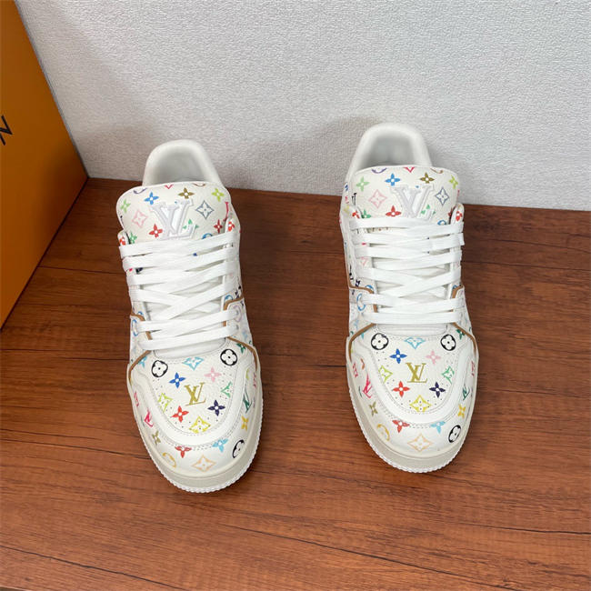 Lv Trainer Sneaker