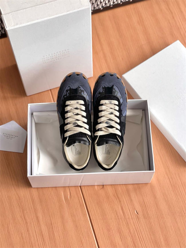 ma*s*n Ma*i*la sneaker