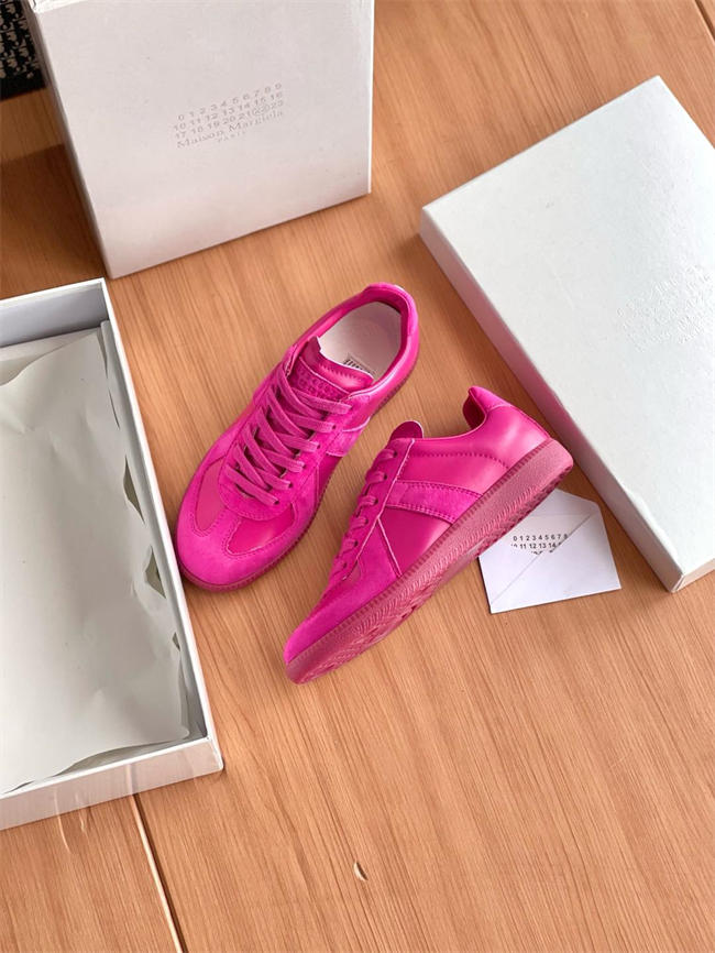 ma*s*n Ma*i*la sneaker