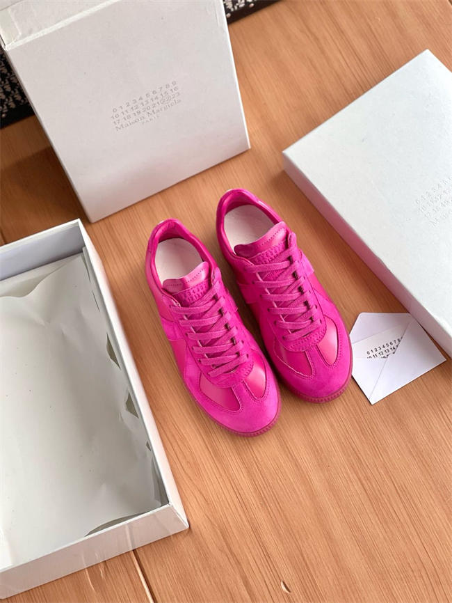 ma*s*n Ma*i*la sneaker