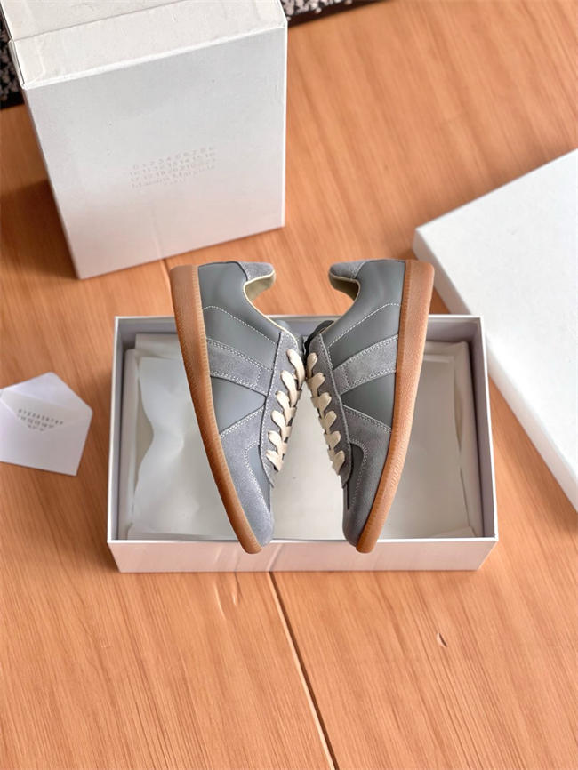 ma*s*n Ma*i*la sneaker