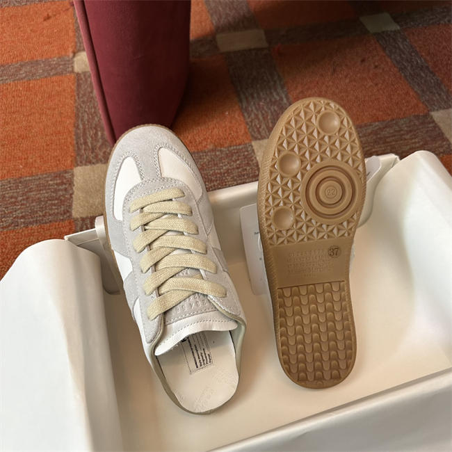 ma*s*n Ma*i*la sneaker