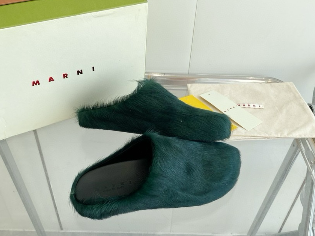 Marni Slipper