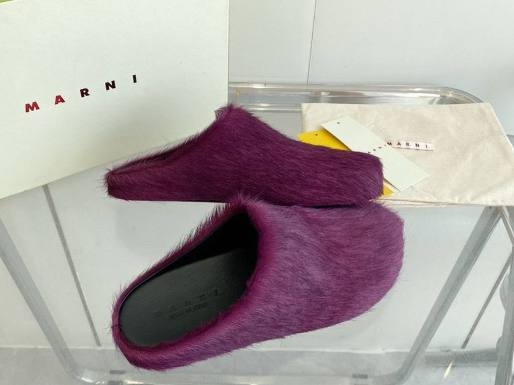 Marni Slipper