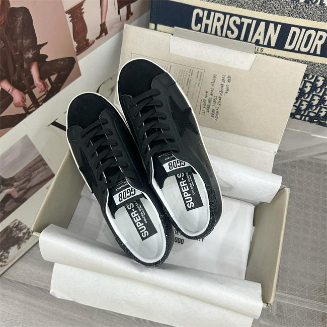 Golden Goose Sneaker