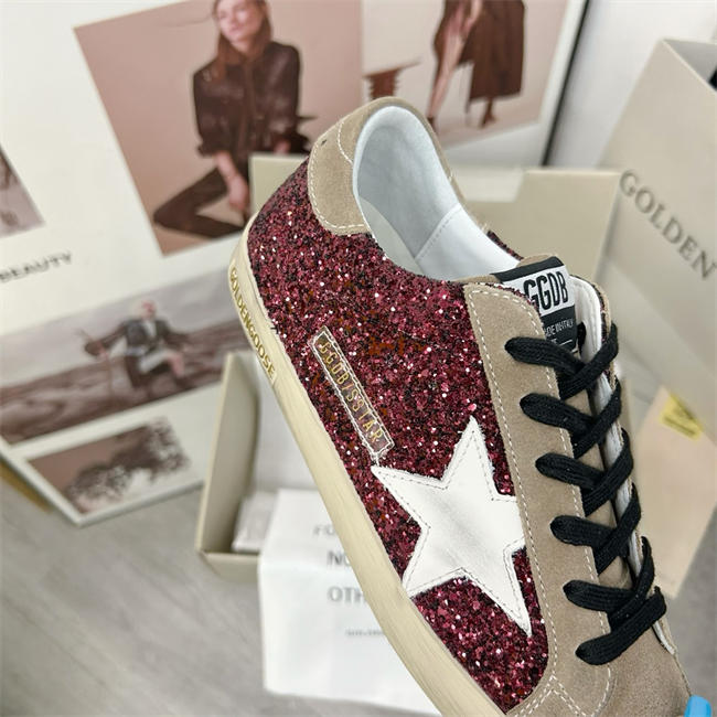 Golden Goose Sneaker