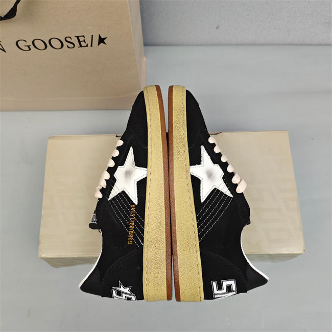 Golden Goose Sneaker