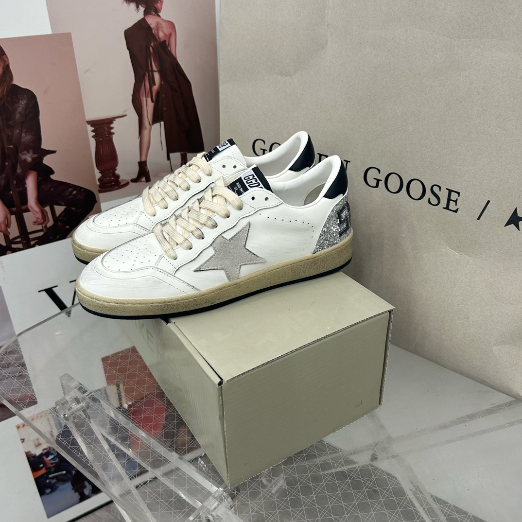 Golden Goose Sneaker