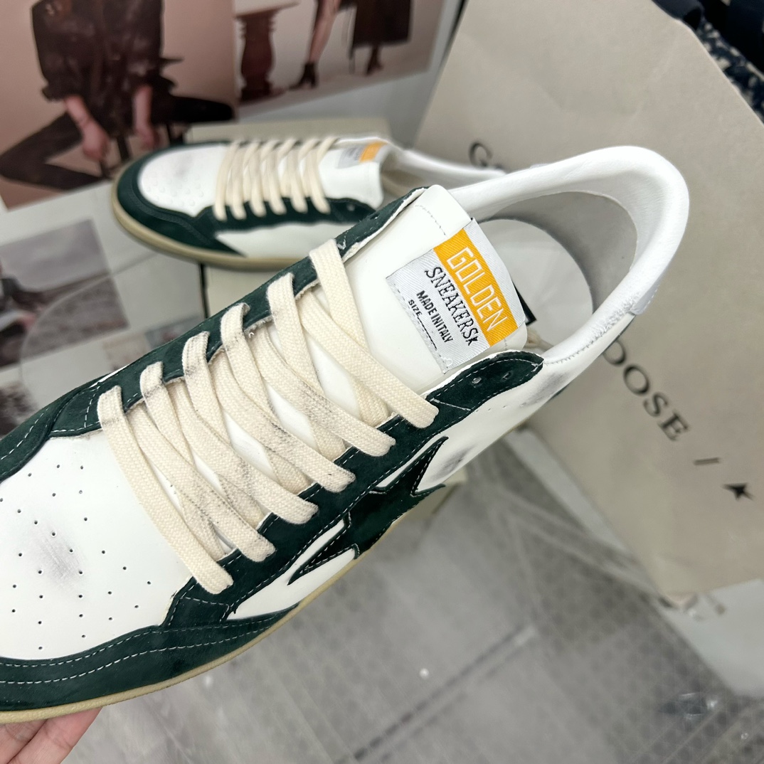 Golden Goose Sneaker