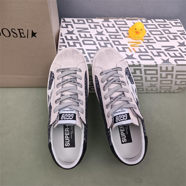 Golden Goose Sneaker