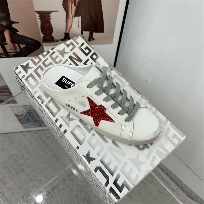 Golden Goose Sneaker