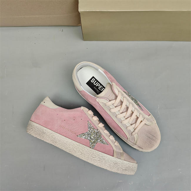 Golden Goose Sneaker