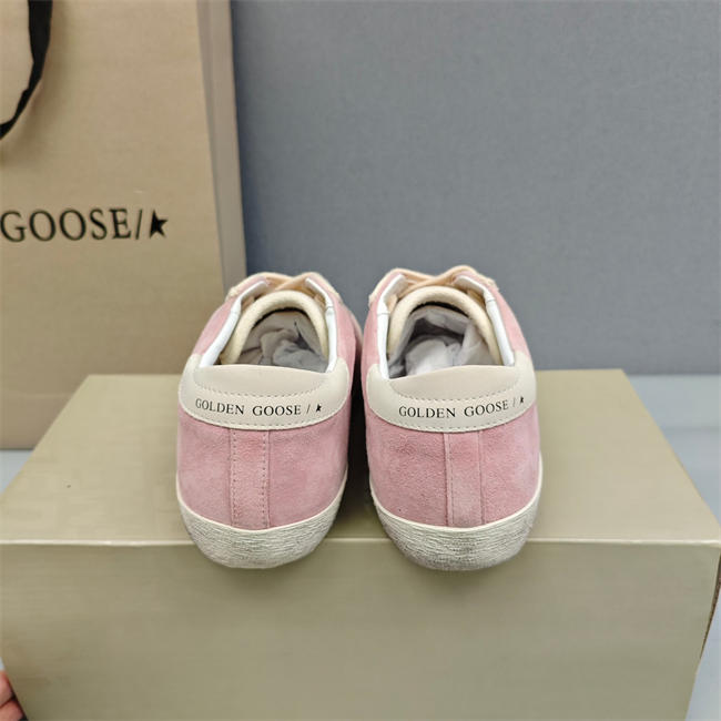Golden Goose Sneaker