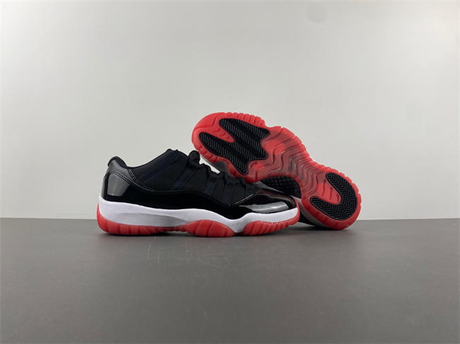 Air Jordan 11 Low “Bred”